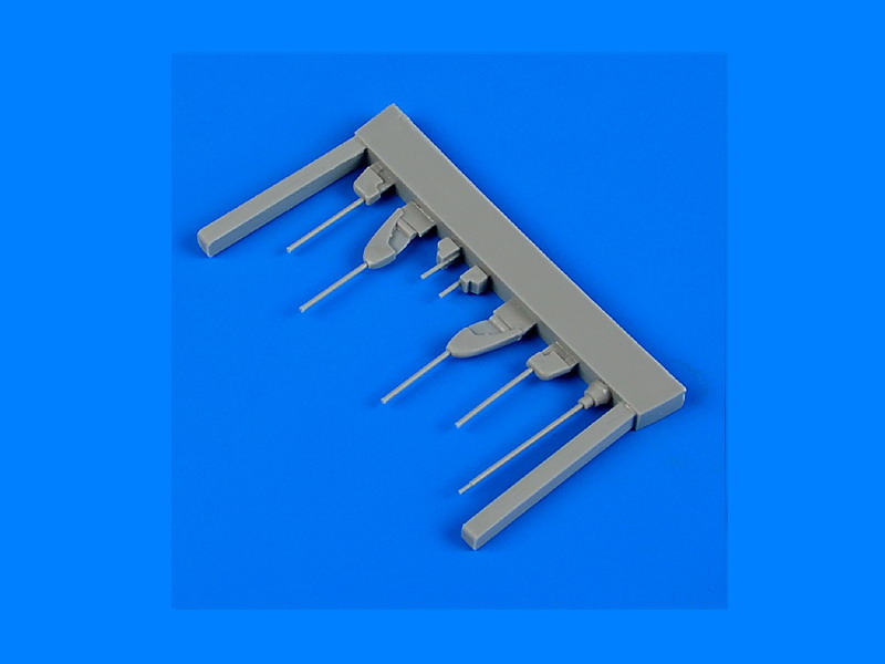 QB72427 IL-2 Shturmovik gun barrels & pitot tube 1/72